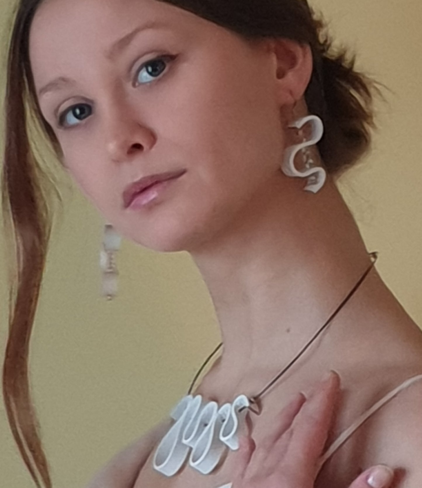 Halsband Vite Orm