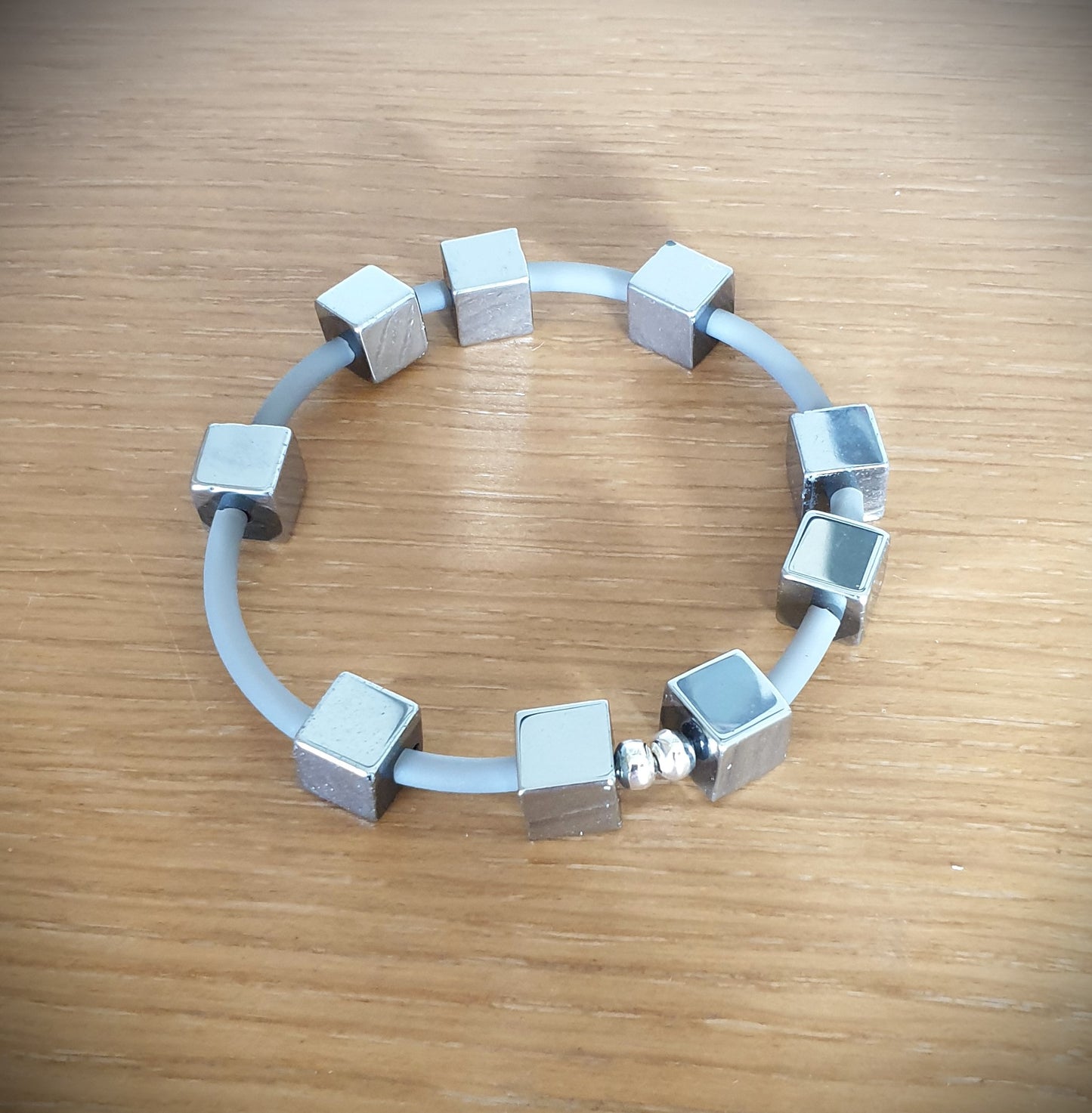 Armband Hematitkub