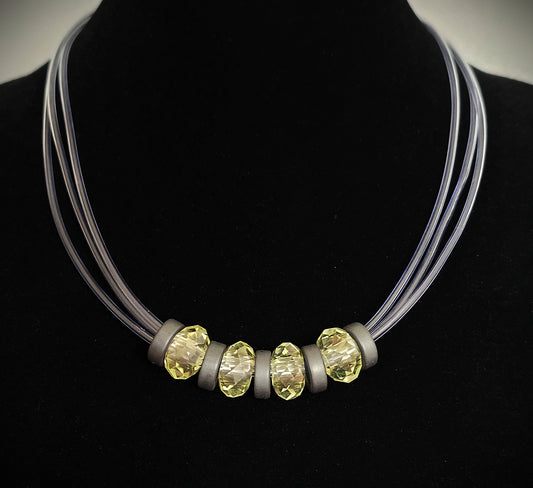 Halsband Trippel