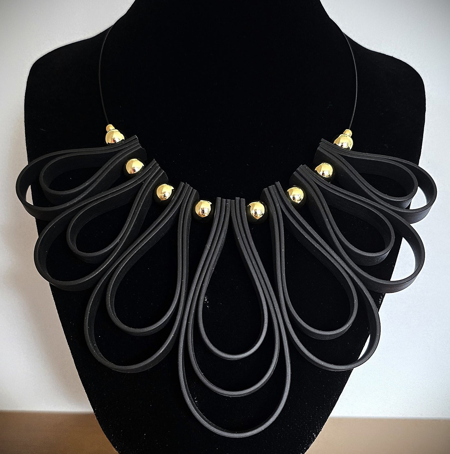 Halsband Svart krage