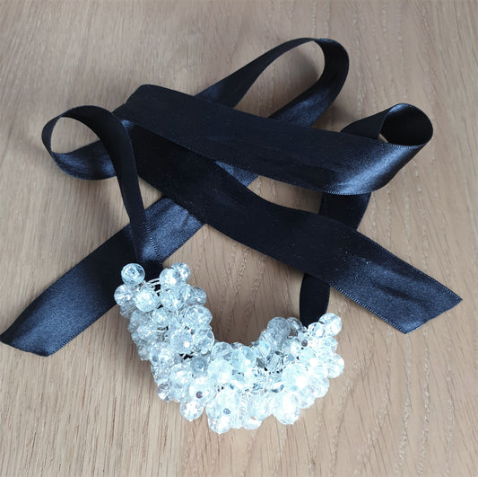 Halsband Iskross