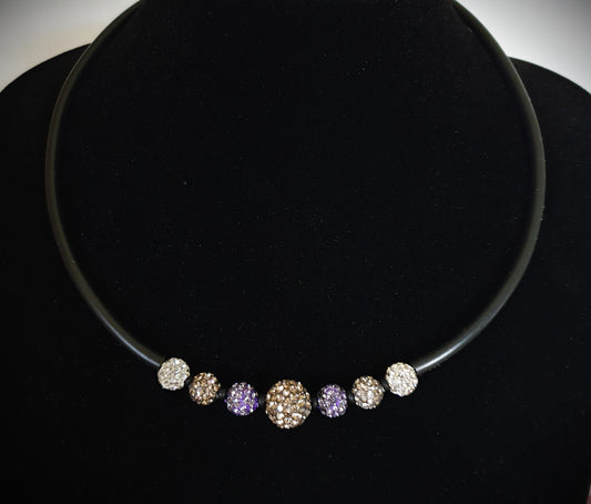 Halsband Fest